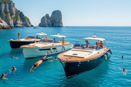 Noleggio Gommone Capri Boat Tour Semi-Private with City Visit Praiano