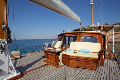 M/S Rota II available for day cruises from Athens