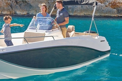 Hyra båt Motorbåt QUICKSILVER 555 Active Open Sukošan