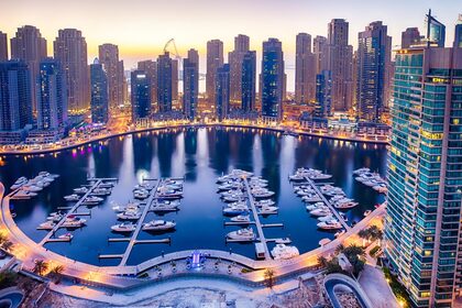 Hyra båt Motorbåt 75 ft Dubai Yacht 30 Pax Private Capacity Dubai