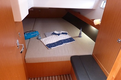 Hyra båt Segelbåt Bavaria 41 Cruiser Procida