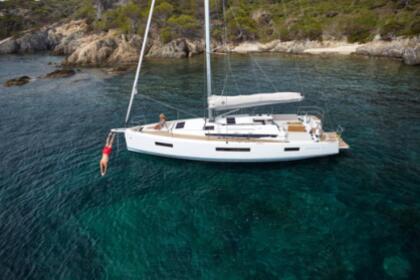 yachts for rent greece