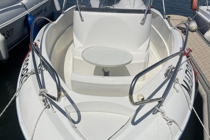 Fun and friendly day on the QuickSilver 6,5m