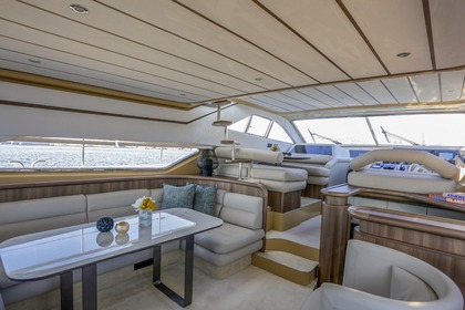 Ferretti 57