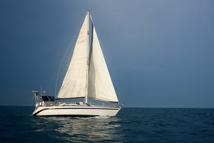 Hire Sailboat Drasanes esportives Furia 37 Barcelona