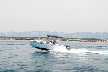 Noleggio Barca a motore Pičuljan Squama 21 Zara