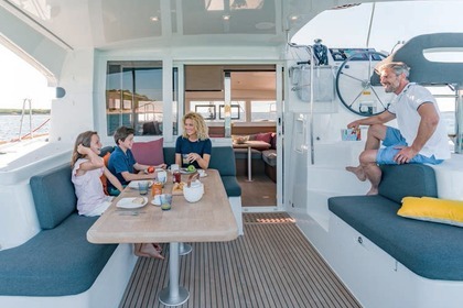 Geo, The top catamaran Lagoon 40 in the Tuscany area