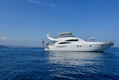 Location Bateau à moteur Princess 61 Fly Antibes