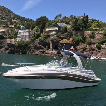 Charter Motorboat Four Winns Vista 278 Mandelieu-La Napoule