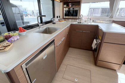 Lagoon 46 - 4 + 2 cab.