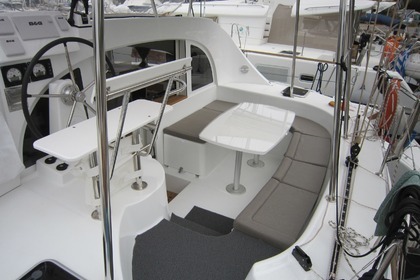 Катамаран Lagoon 380