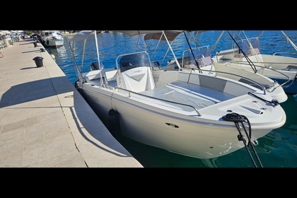 Location Bateau à moteur Nautilus 670 Mali Lošinj