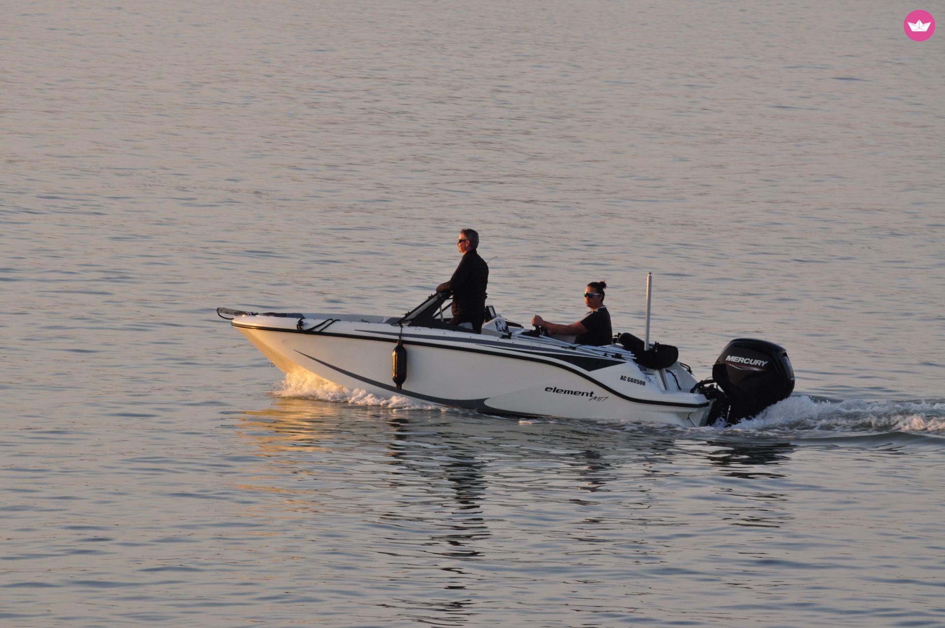 Bateau à moteur Bayliner Element M17 115cv