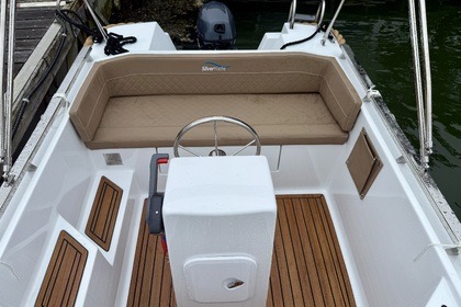 Location Bateau sans permis  Silver Yacht Silver 495 Combrit