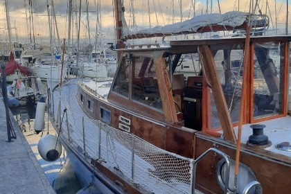 Noleggio Barca a vela Cantieri 14 mt La Spezia