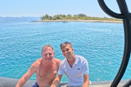 Rental RIB Highfield Patrol 860 Sar Orebić