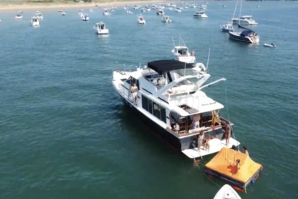 Alquiler Lancha BAYLINER 4588 Santander