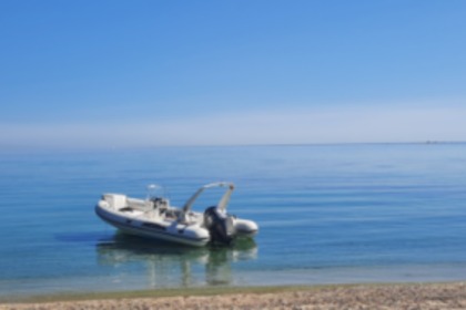 Charter RIB Capelli Tempest 770 Grimaud