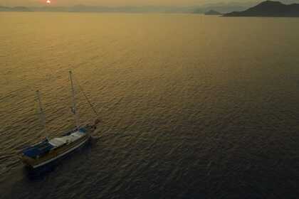 “Private Gulet Charter with 10 Cabins for 20 Guests – Space, Comfort & Elegance”