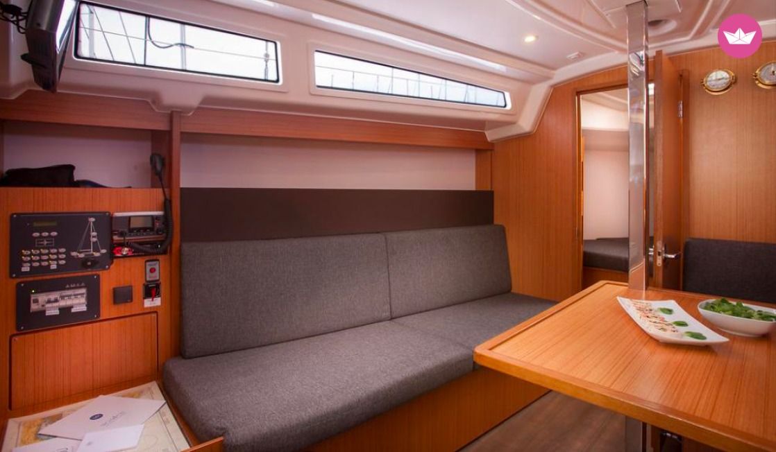 Noleggiare Bavaria Bavaria Easy 9.7