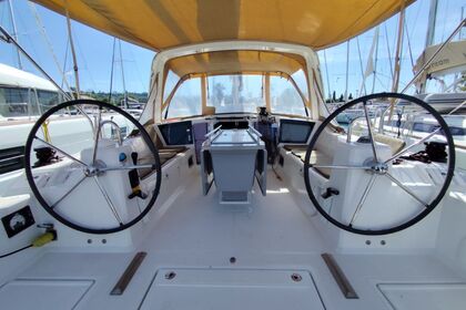 Charter Sailboat BENETEAU OCEANIS 41.1 Kontokali