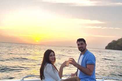 Todomar 38' Boat rental in Panama City, Panama