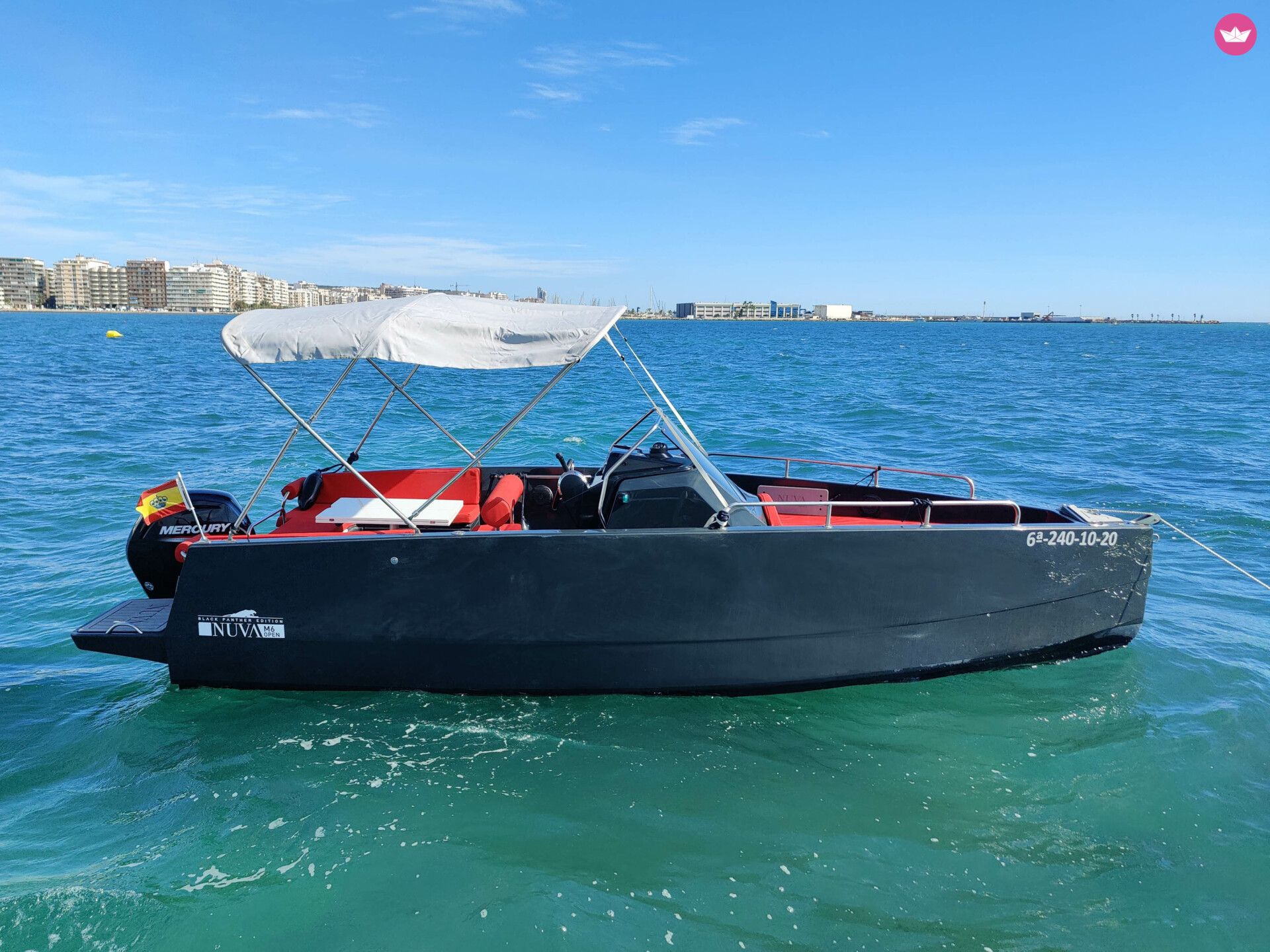 Bateau à moteur NUVA YACHTS M6 Open 115cv