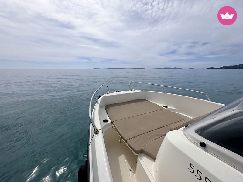 Bateau à moteur Quicksilver Activ 555 Open 100cv 2