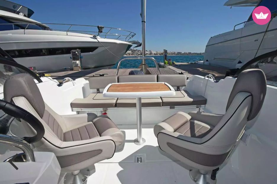 Bateau à moteur Jeanneau Cap Camarat 5.5 BR - 100CV - Yamaha 100cv 4