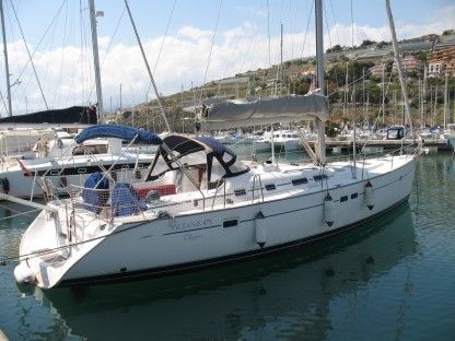 Charter Sailboat Beneteau Oceanis 473 Athens