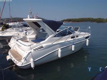 Charter Motorboat Sealine 28 Split