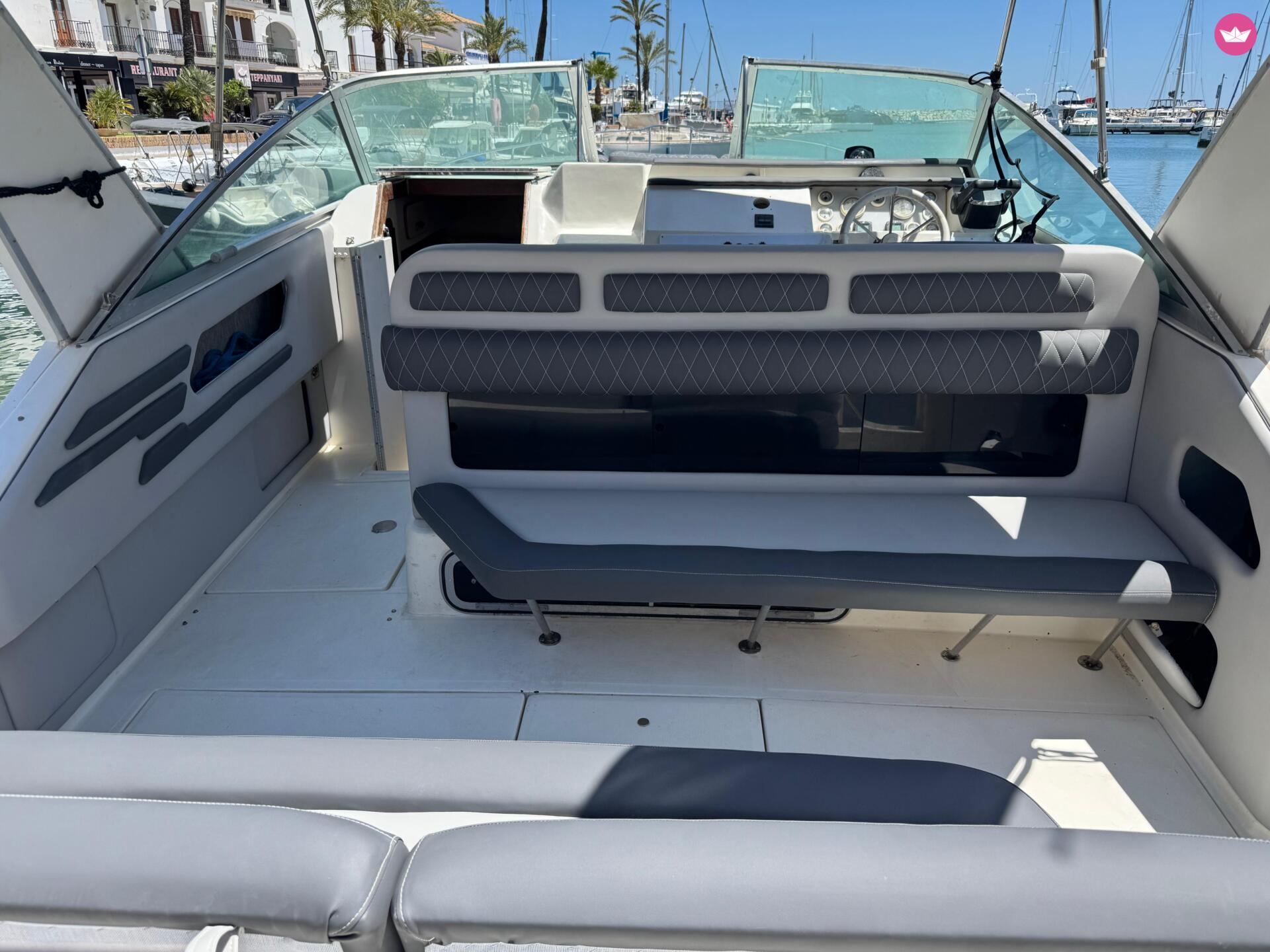 Sea Ray Sundancer 330
