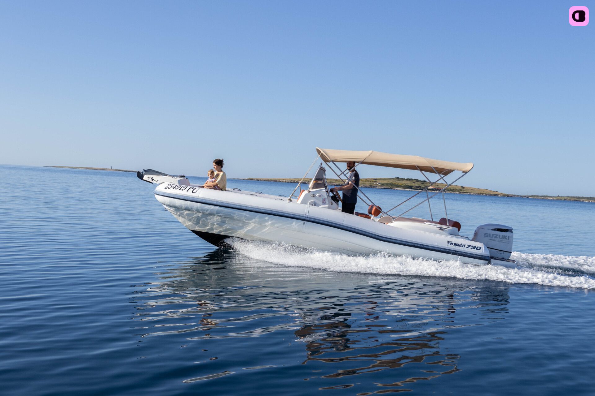 Semi-rigide Marlin 790 Dynamic 250cv 7