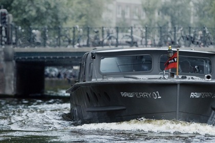 Rental Motorboat G-Star RAW Amsterdam