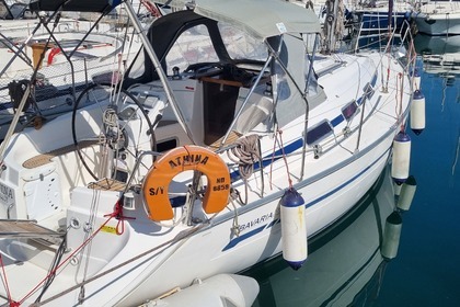 Hire Sailboat BAVARIA 32 Cruiser - S/Y Athina Athens