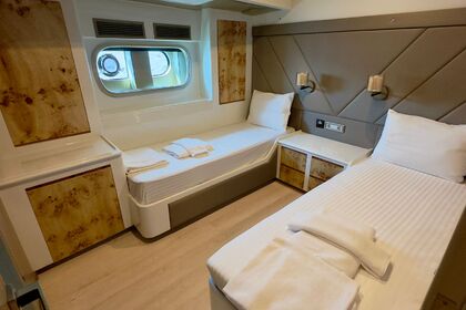 Ultra Luxury gulet with a capacity of 10 people
