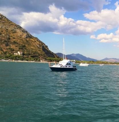 Location Bateau à moteur Raffaelli Regal 35 Terracina