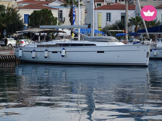 Sailboat Bavaria Cruiser 46 for hire
