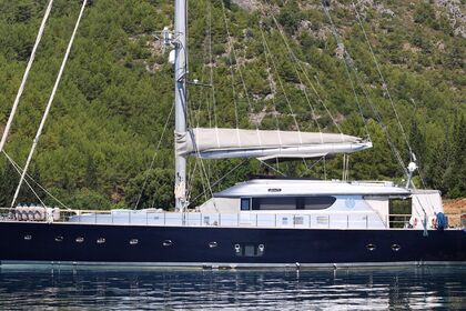Charter Motor yacht Custom 325 Bodrum