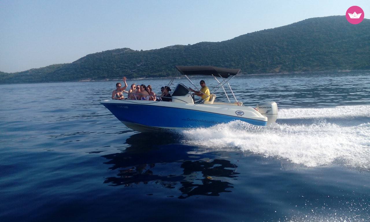 Charter motorboat in Dubrovnik  