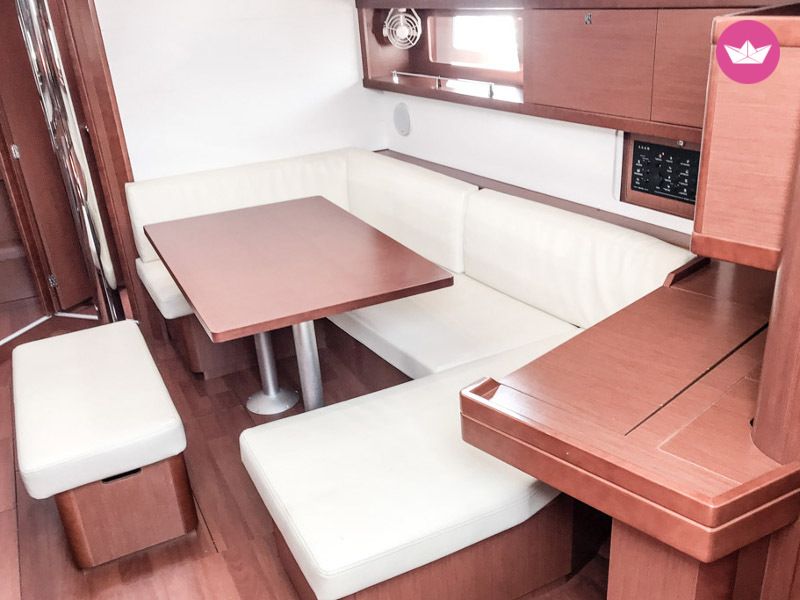 Beneteau Oceanis 45 (4 Cabs) in Kotor  