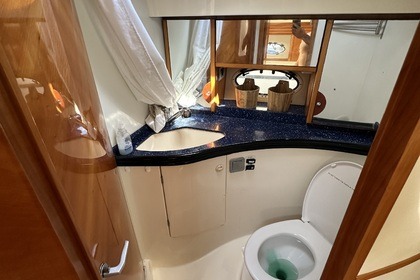 All inclusive fuel and skipper