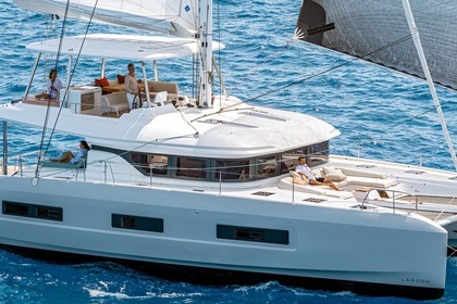 Rental Catamaran  Lagoon 55 Fethiye