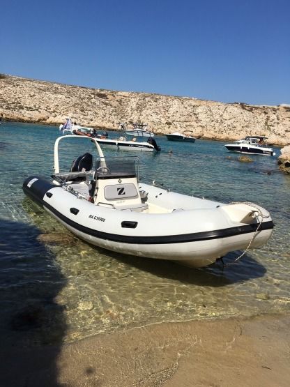 Miete RIB Zodiac Medline 2 Marseille