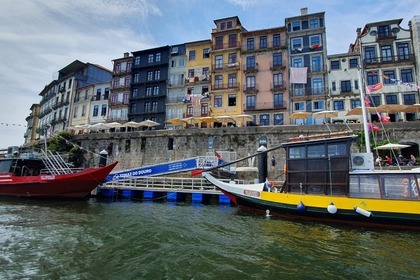 Miete Motorboot Auto construção Auto construção Porto