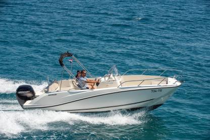 Location Bateau à moteur Quicksilver 675 Open Trogir