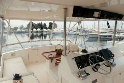 Riviera 48 Flybridge