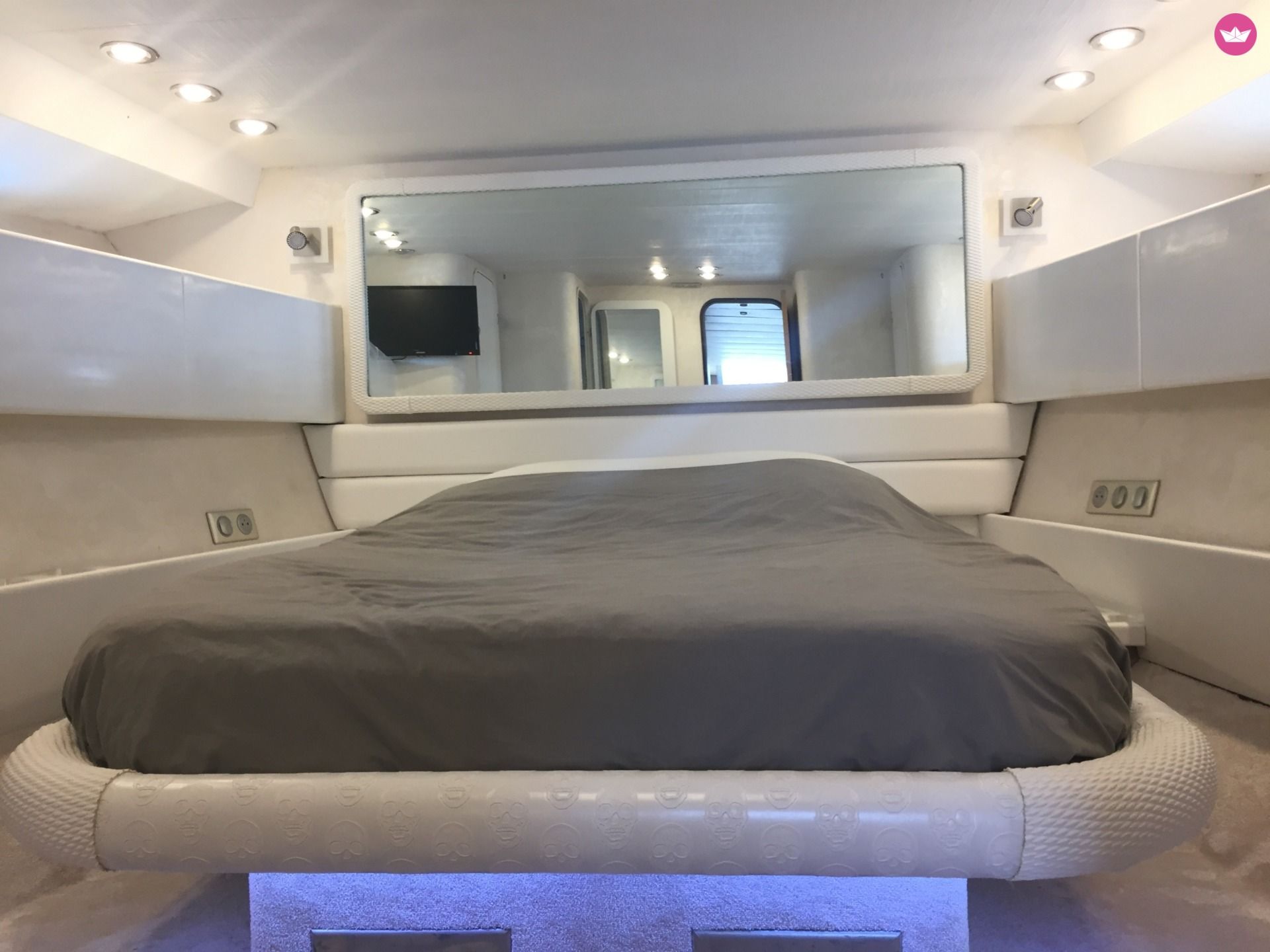 Charter Motorboat Technomarine Cobra 65 Saint-Tropez