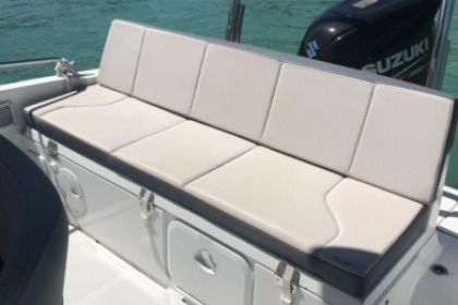 Bateau FLYER SPACEDECK 140cv 6persons