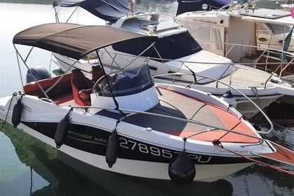 Hire Motorboat OKIBOAT BARRACUDA 595 SUNDECK Pula